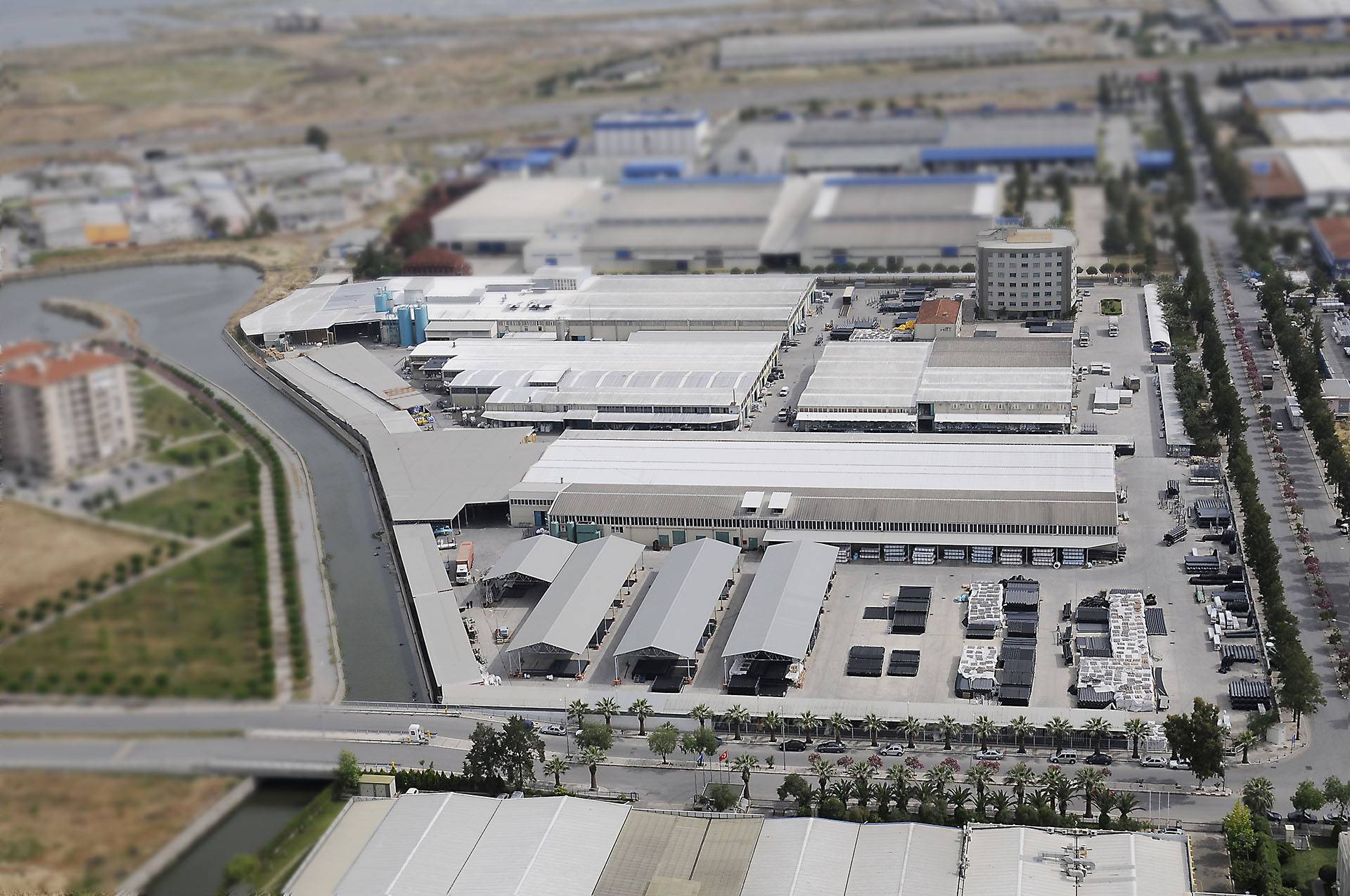 Mazhar Zorlu Holding üretim yerleşkesi